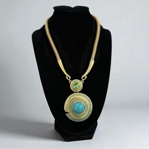 NEW~ Howard’s gold-colored two stone statement necklace.